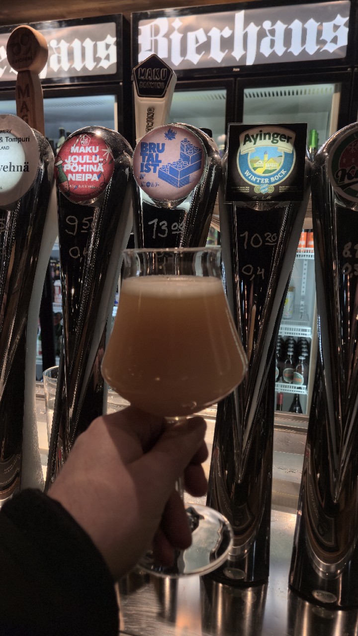 Brutalist, Dois Corvos Cervejeira