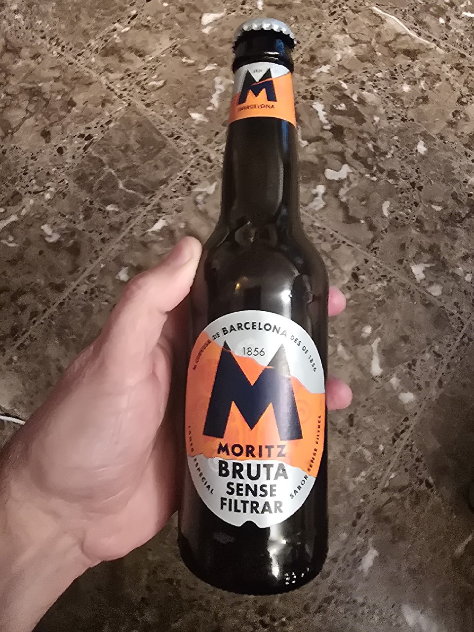 MORITZ BRUTA sense filtrar, Cervezas Moritz