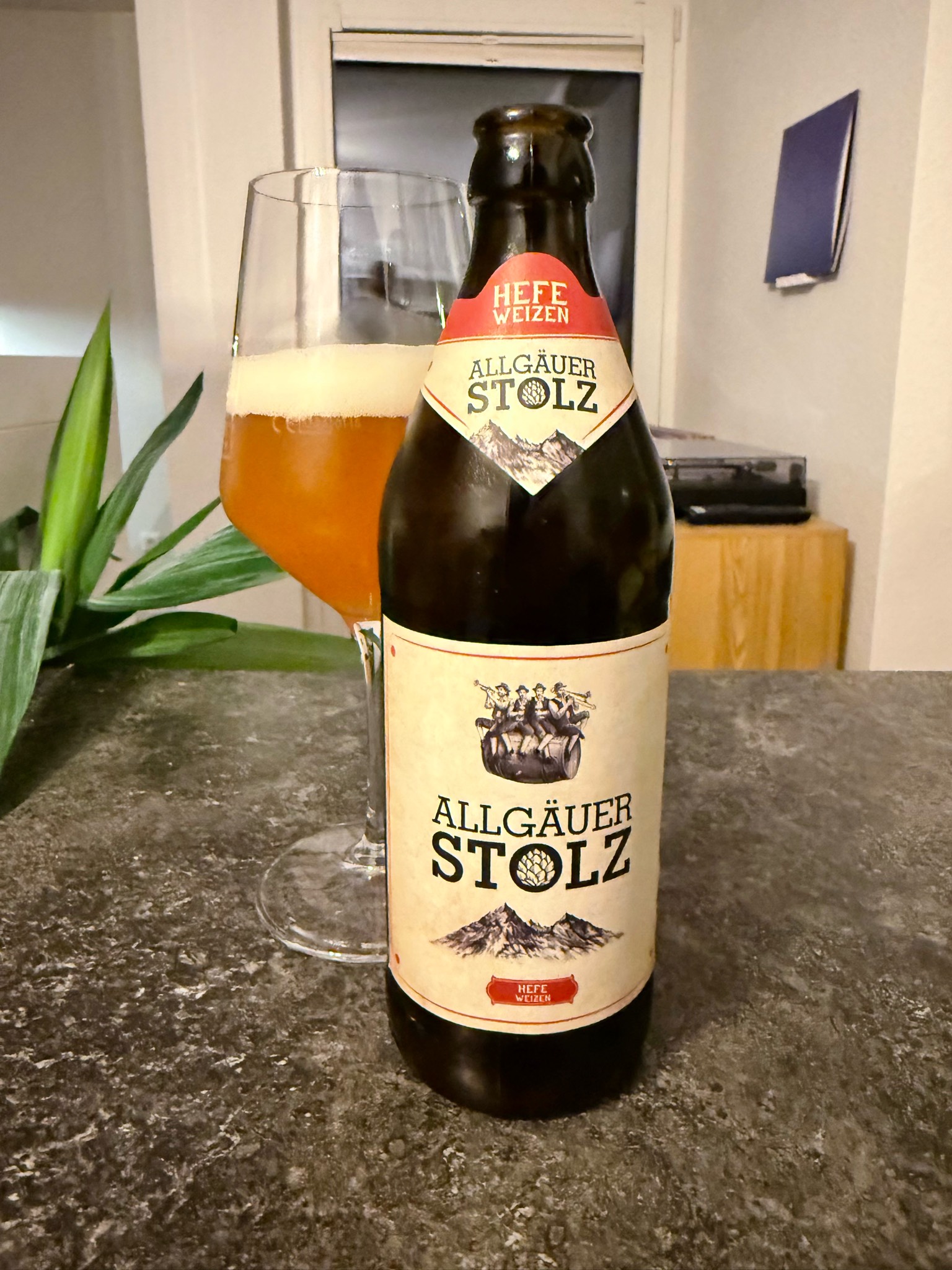 Allgäuer Stolz Hefe-Weizen, Stolz