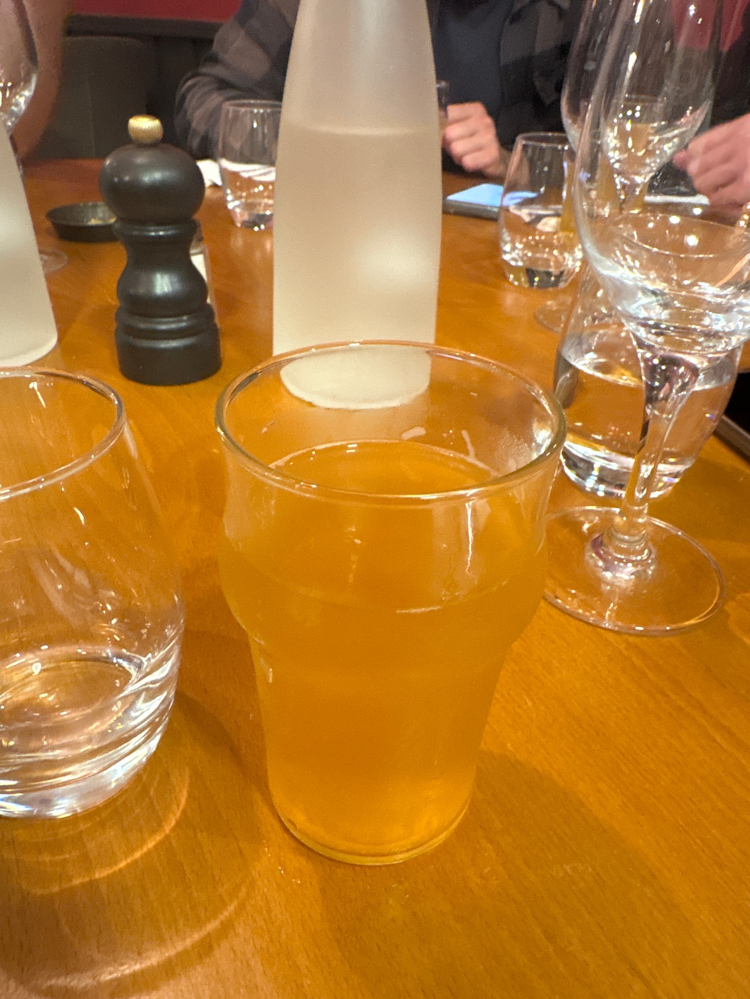 La Trotteuse Blonde, France