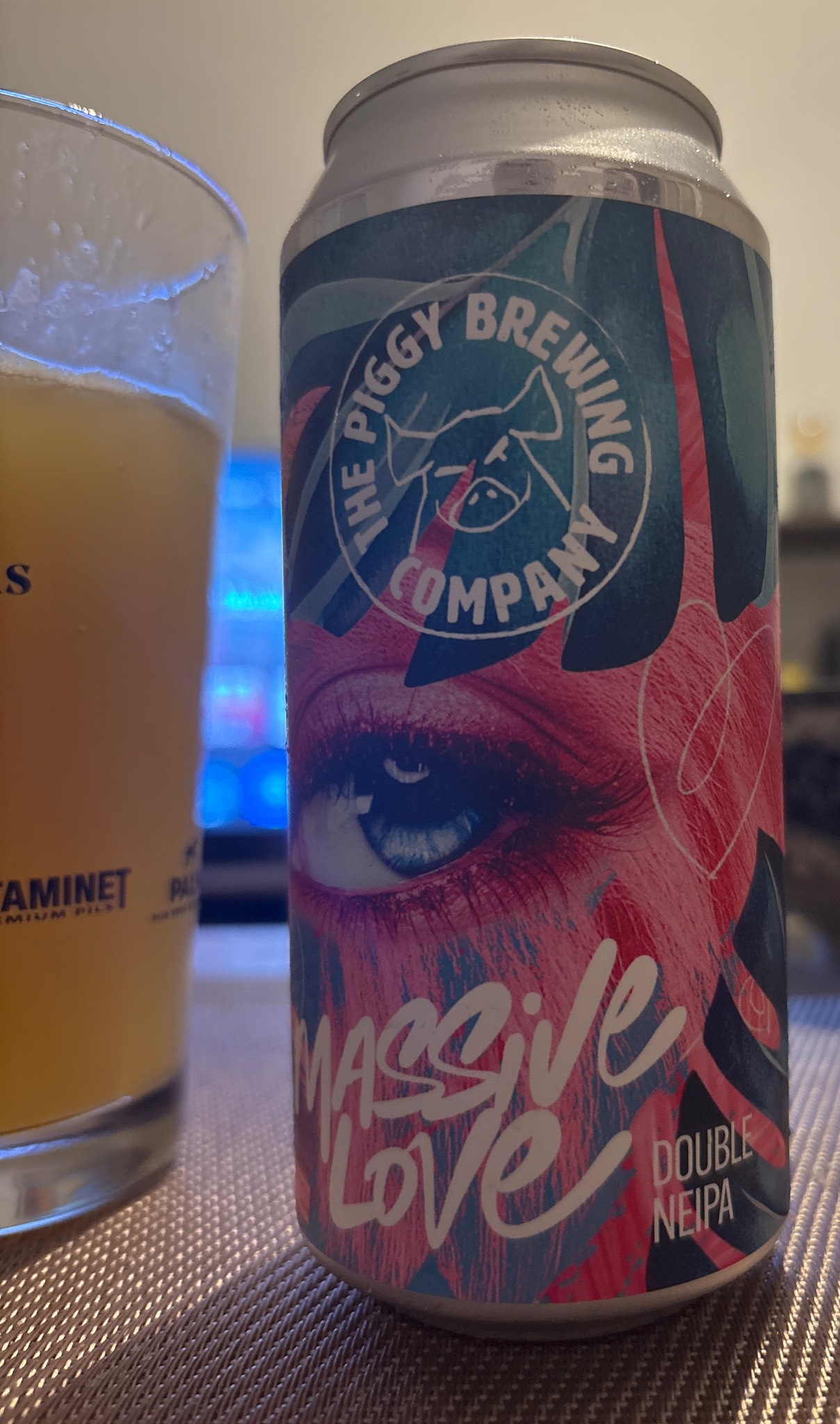 Massive Love, France