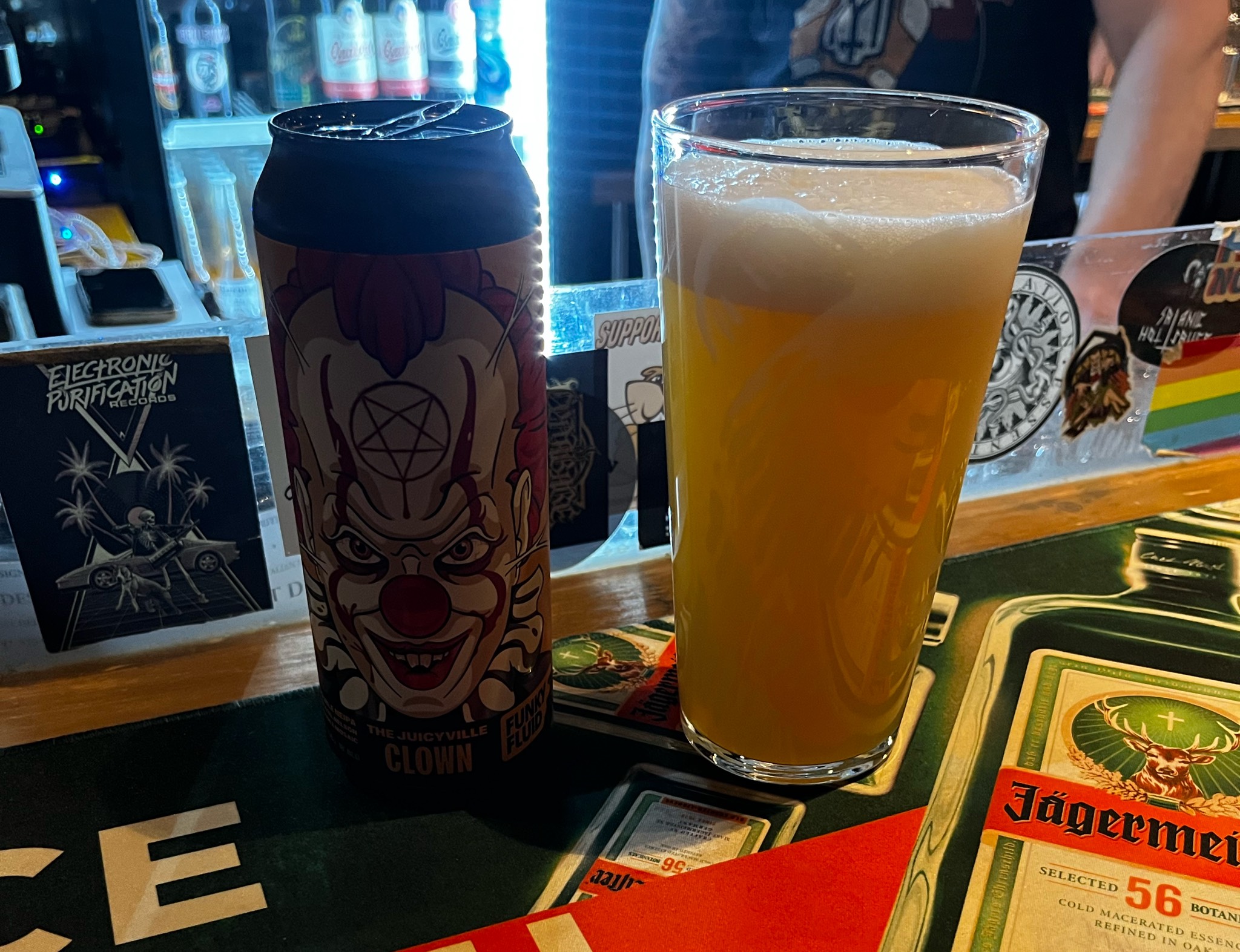 Clown (The Juicyville S01E06), Poland