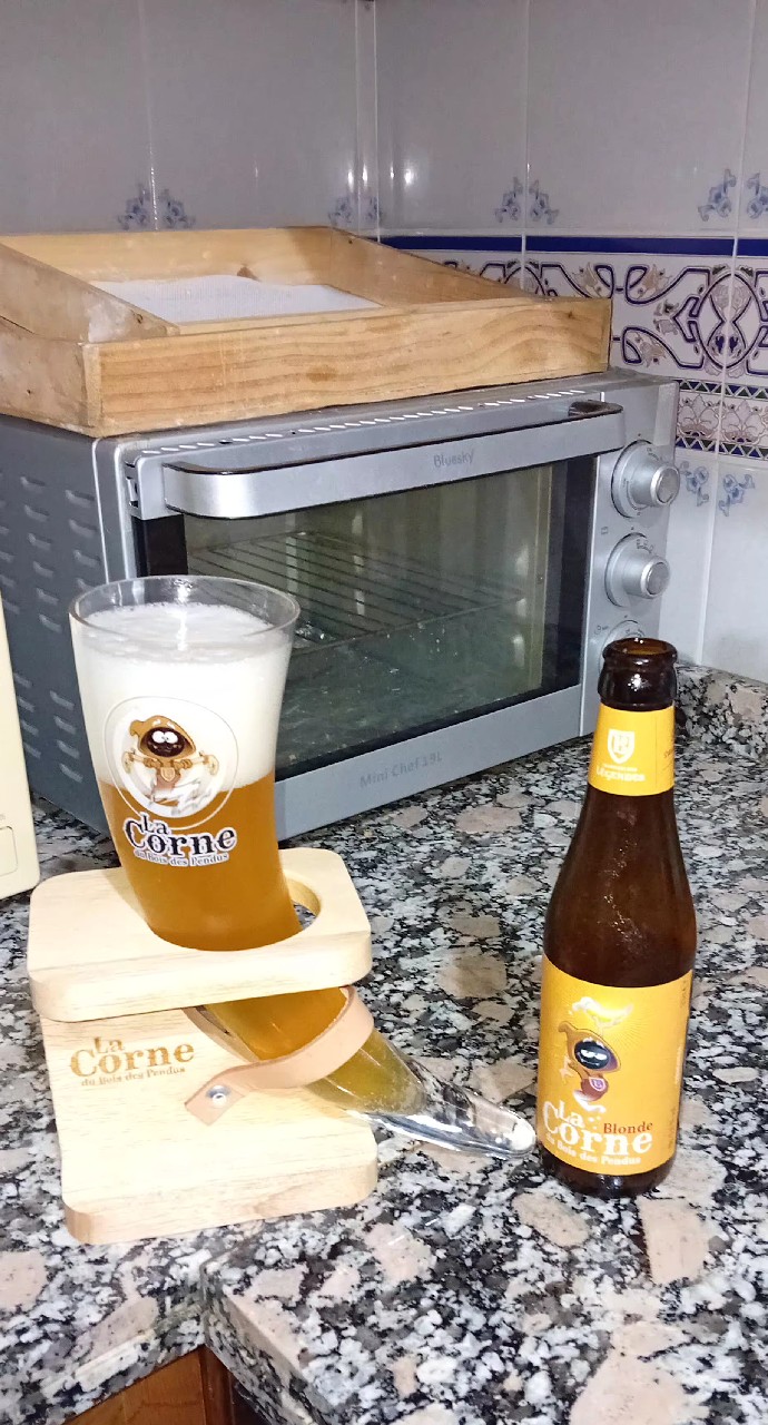 La Corne du Bois des Pendus Blonde / Blond, Brasserie Des Légendes