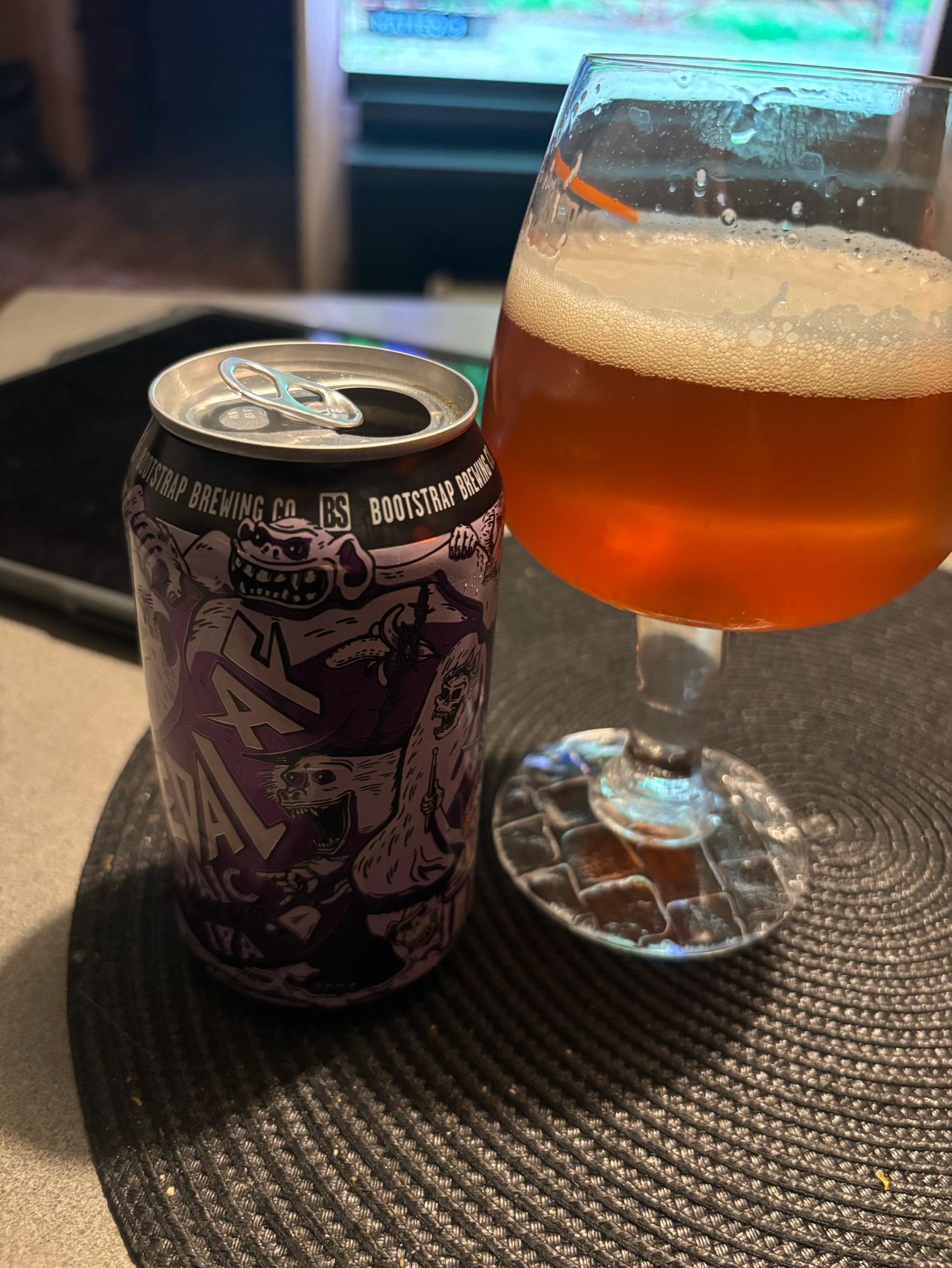 MEDAL AF Mosaic IPA, Bootstrap Brewing