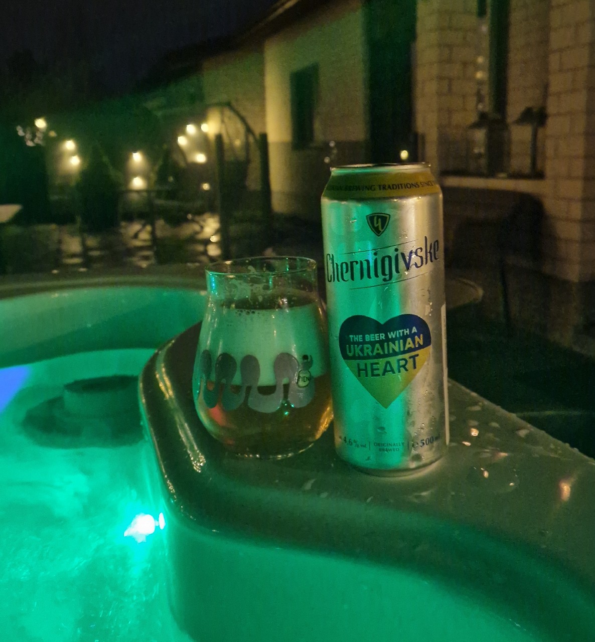 Chernigivske Svitle / Чернігівське Світле, AB InBev Efes Ukraine / АБ ИнБев Эфес Украина (SAN InBev Ukraine / САН ІнБев Україна)