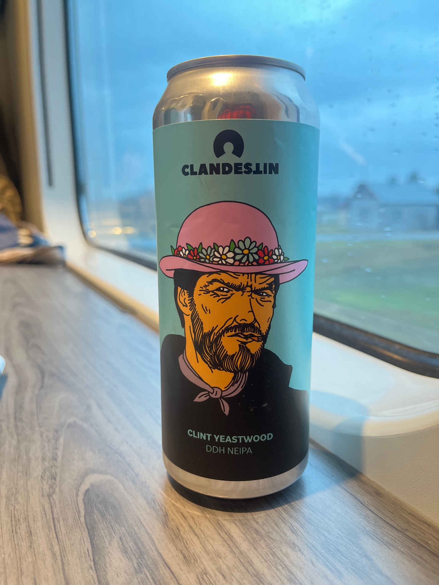 Clint Yeastwood, Clandestin Beer