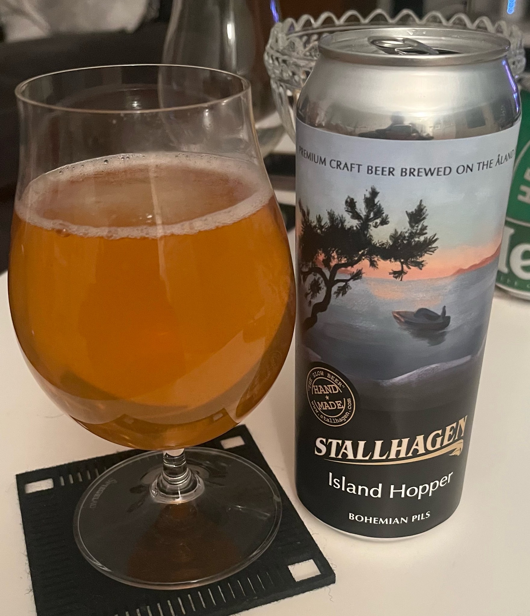 Island Hopper, Stallhagen