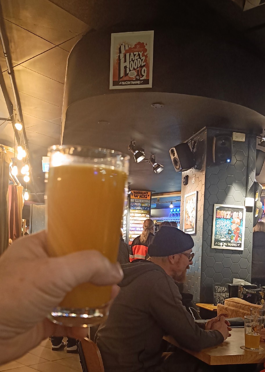 Freshly Squeezed: Mango Peach Passion-Fruit Vanilla, Finland