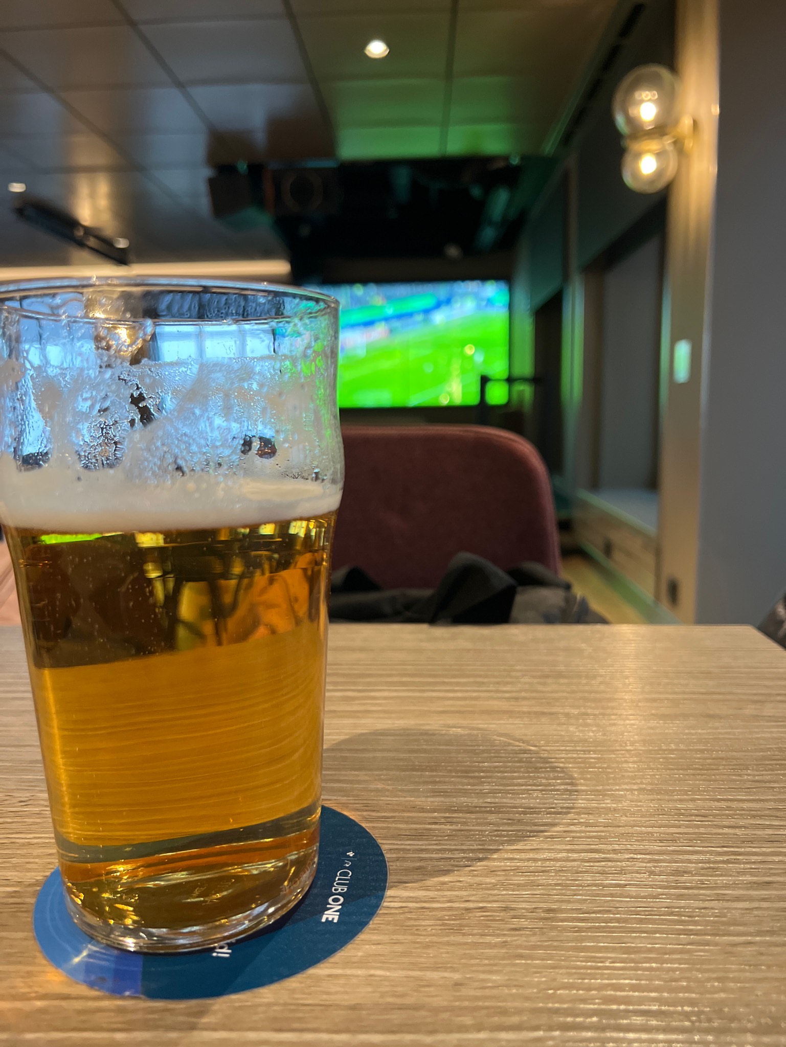 Premium 4.7 %, A. Le Coq (Olvi)