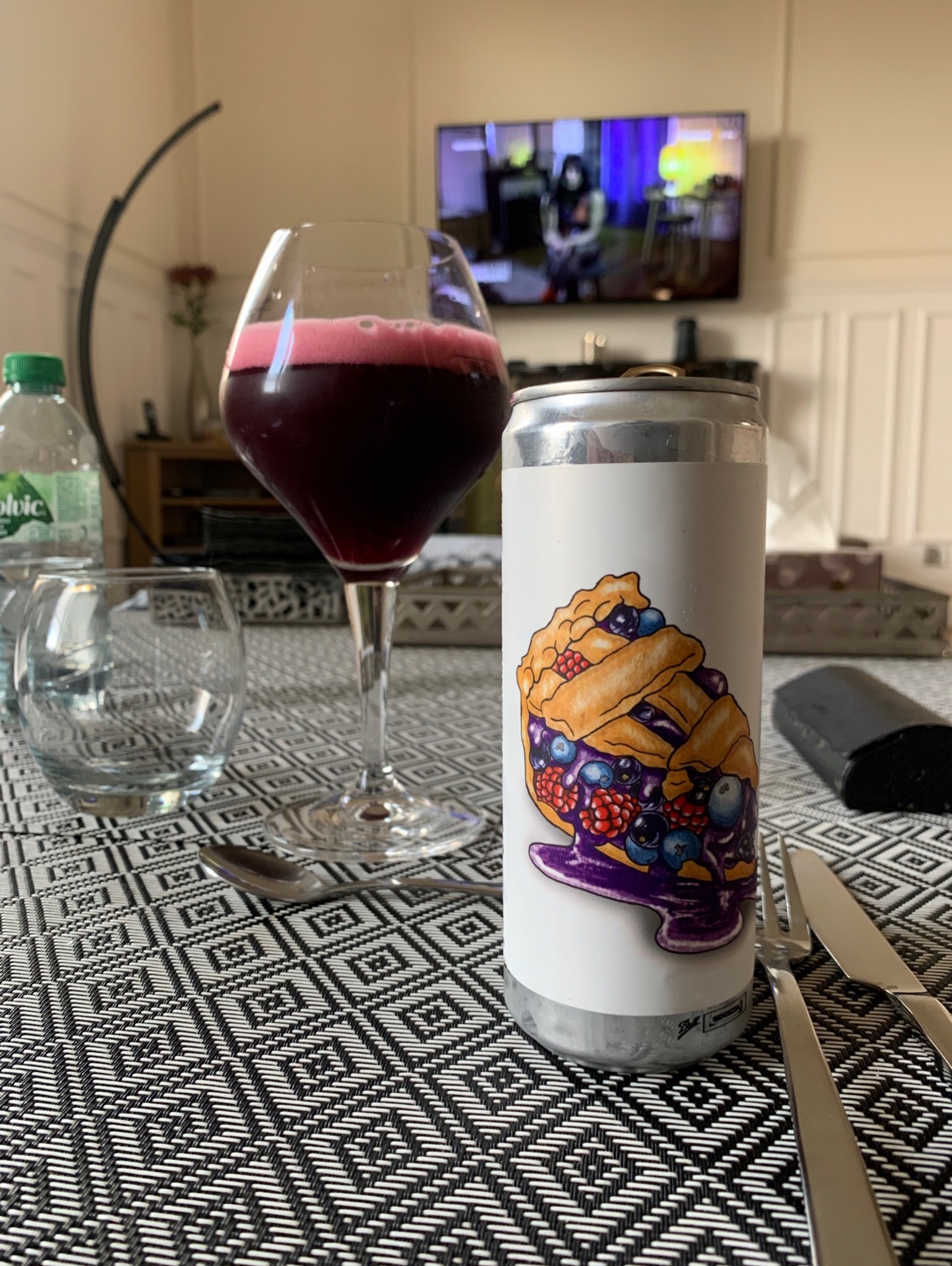 Triple Berry Pie, Sweden