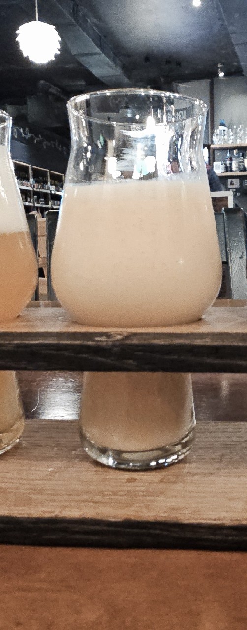 Gelato: Banana & Guava Cheesecake, Poland