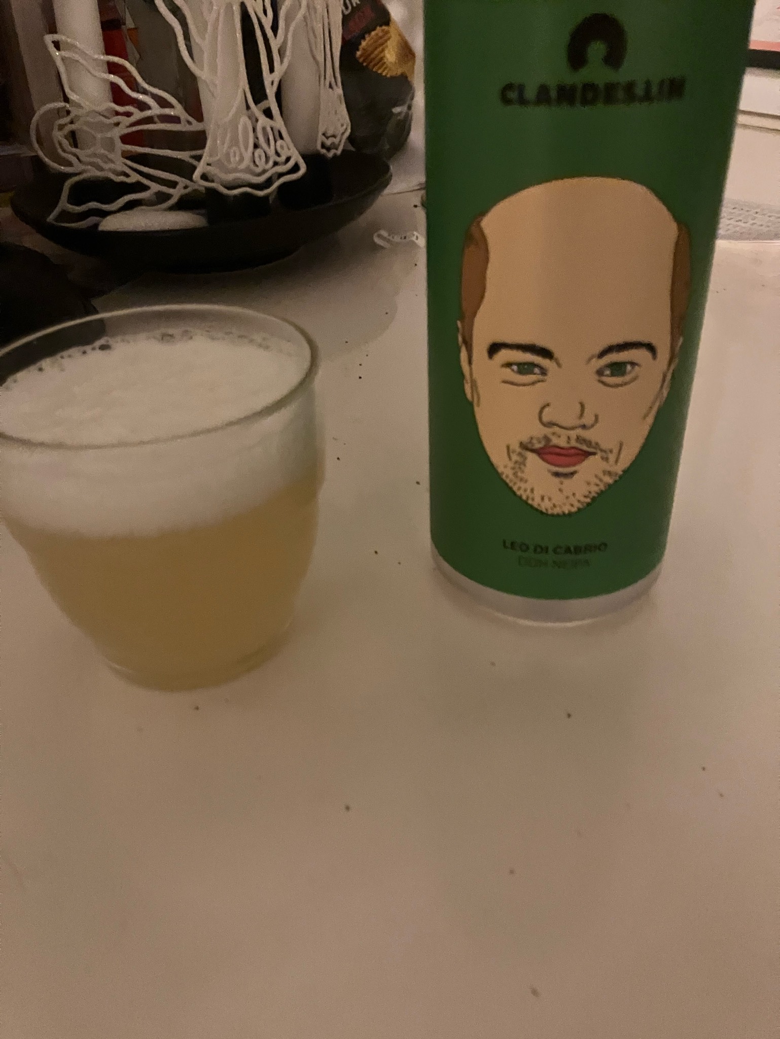 Leo Di Cabrio, Clandestin Beer