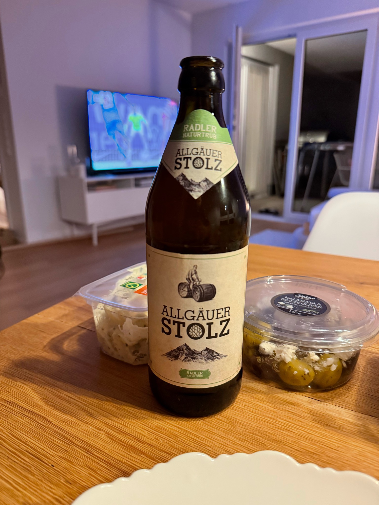 Allgäuer Stolz Radler Naturtrüb, Stolz