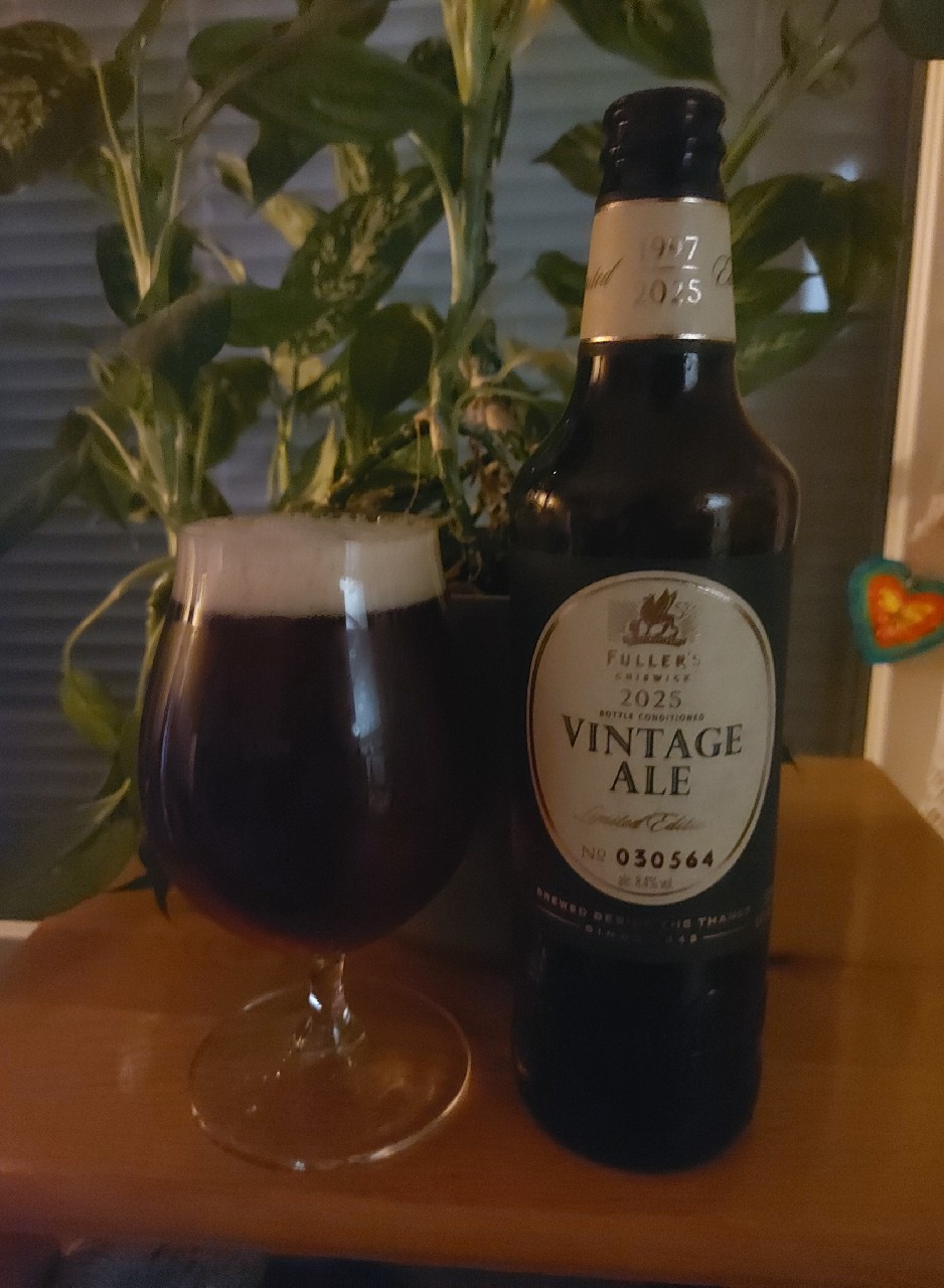 Vintage Ale (2025), Fuller's Griffin Brewery (Asahi Breweries)