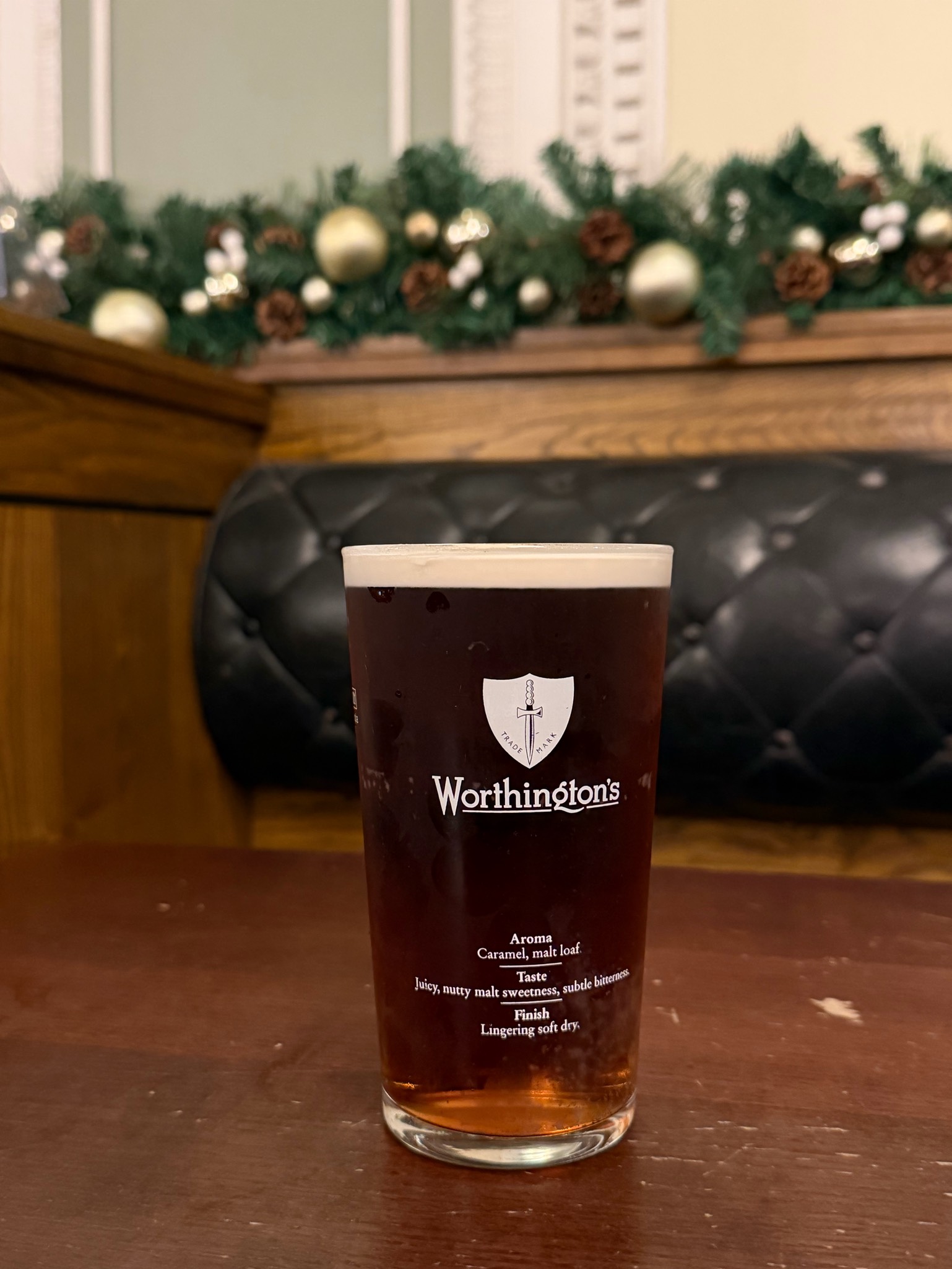 Worthington's Creamflow / Worthington's Best Bitter, England