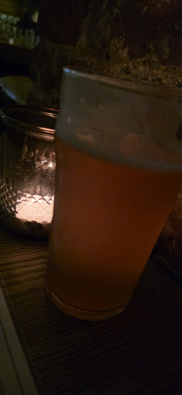 Folkklubs ALA Hazy IPA, Latvia