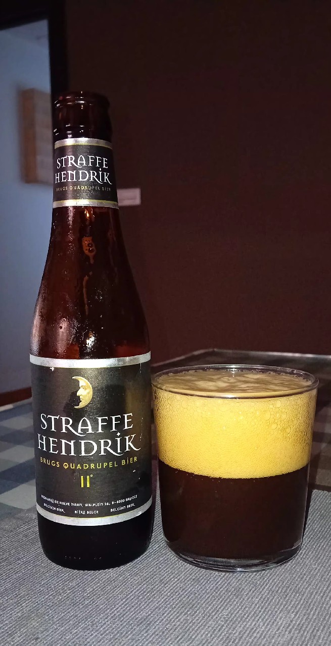 Straffe Hendrik Brugs Quadrupel Bier 11°, Brouwerij De Halve Maan