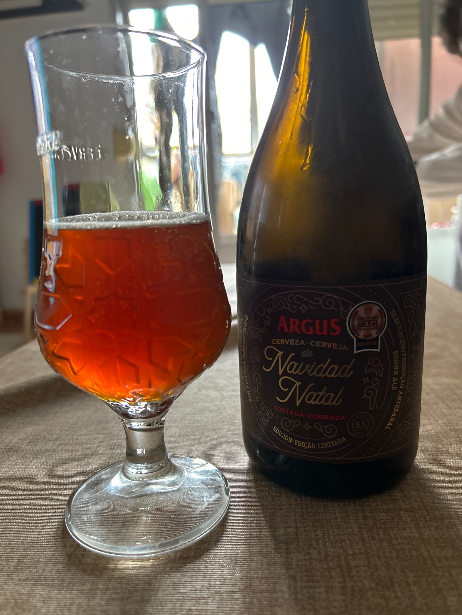 Argus Cerveza de Navidad Tostada, Spain