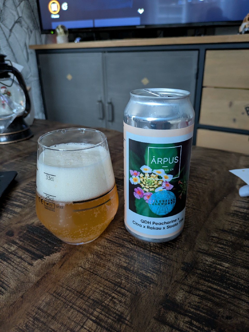 QDH Peacharine x citra x rakau x strata tipa, Latvia