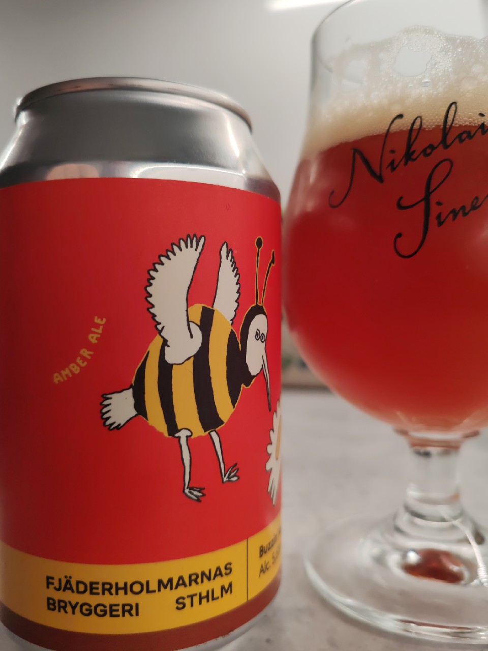 Buzzin amber ale, Fjäderholmarnas Bryggeri