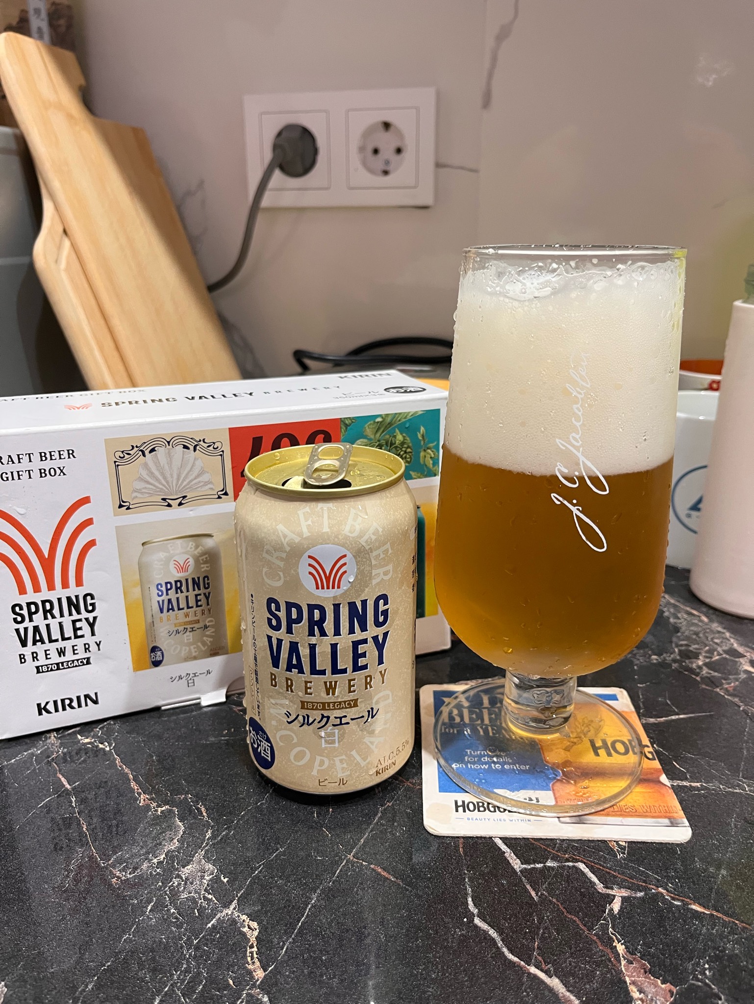 Spring Valley White Ale, Spring Valley Brewery (Kirin Brewery Company)
