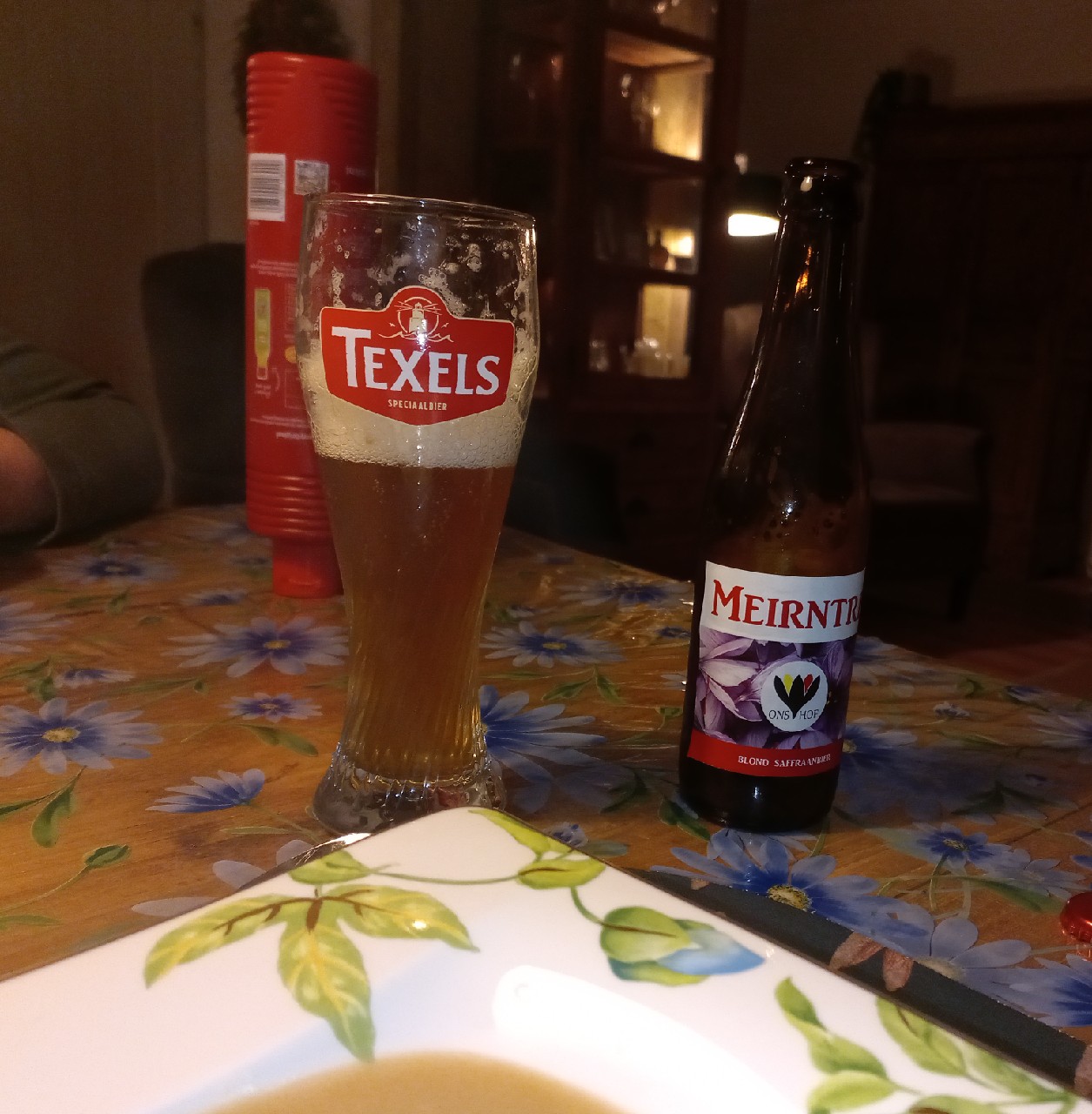 Meirntre Blond Saffraanbier, Ons Hof