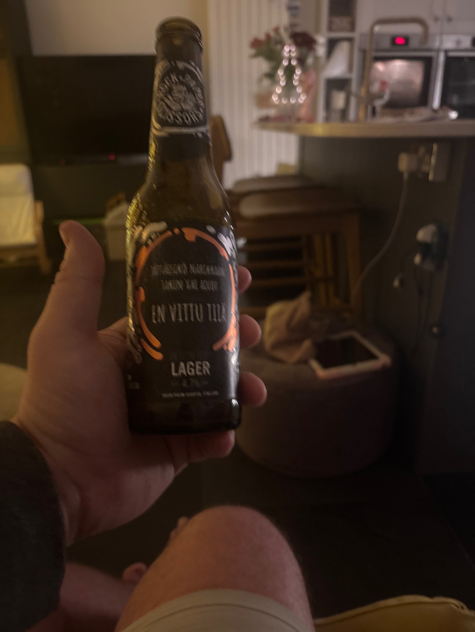 En Vittu Tiiä, Finland