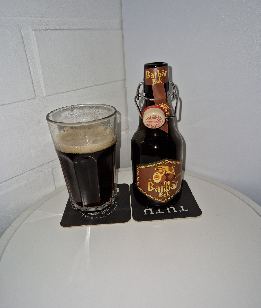 Barbãr Bok, Belgium