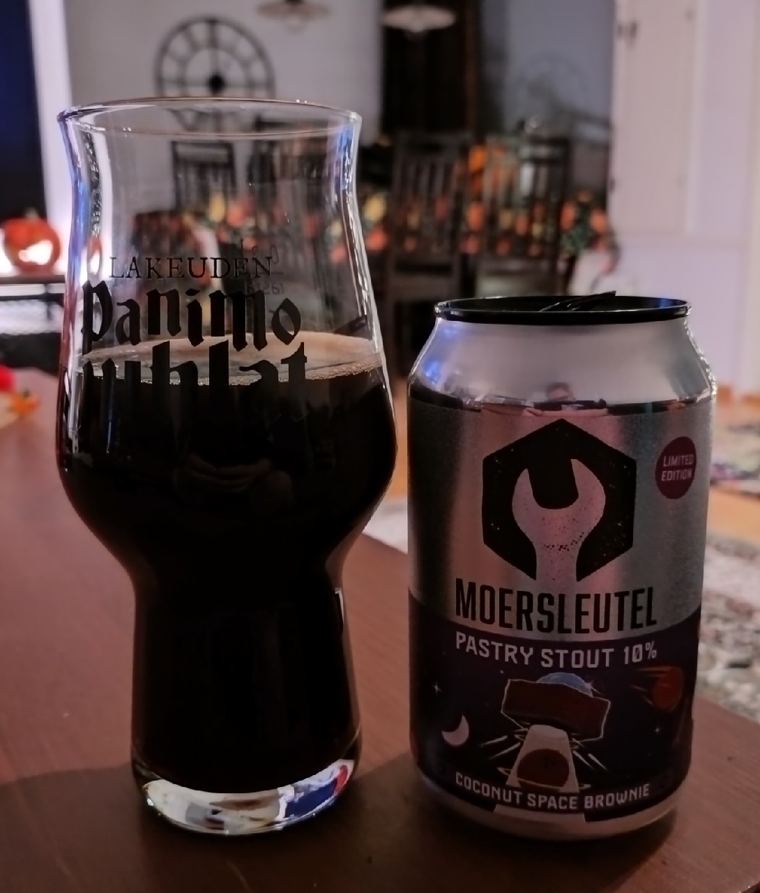 Coconut Space Brownie, Netherlands