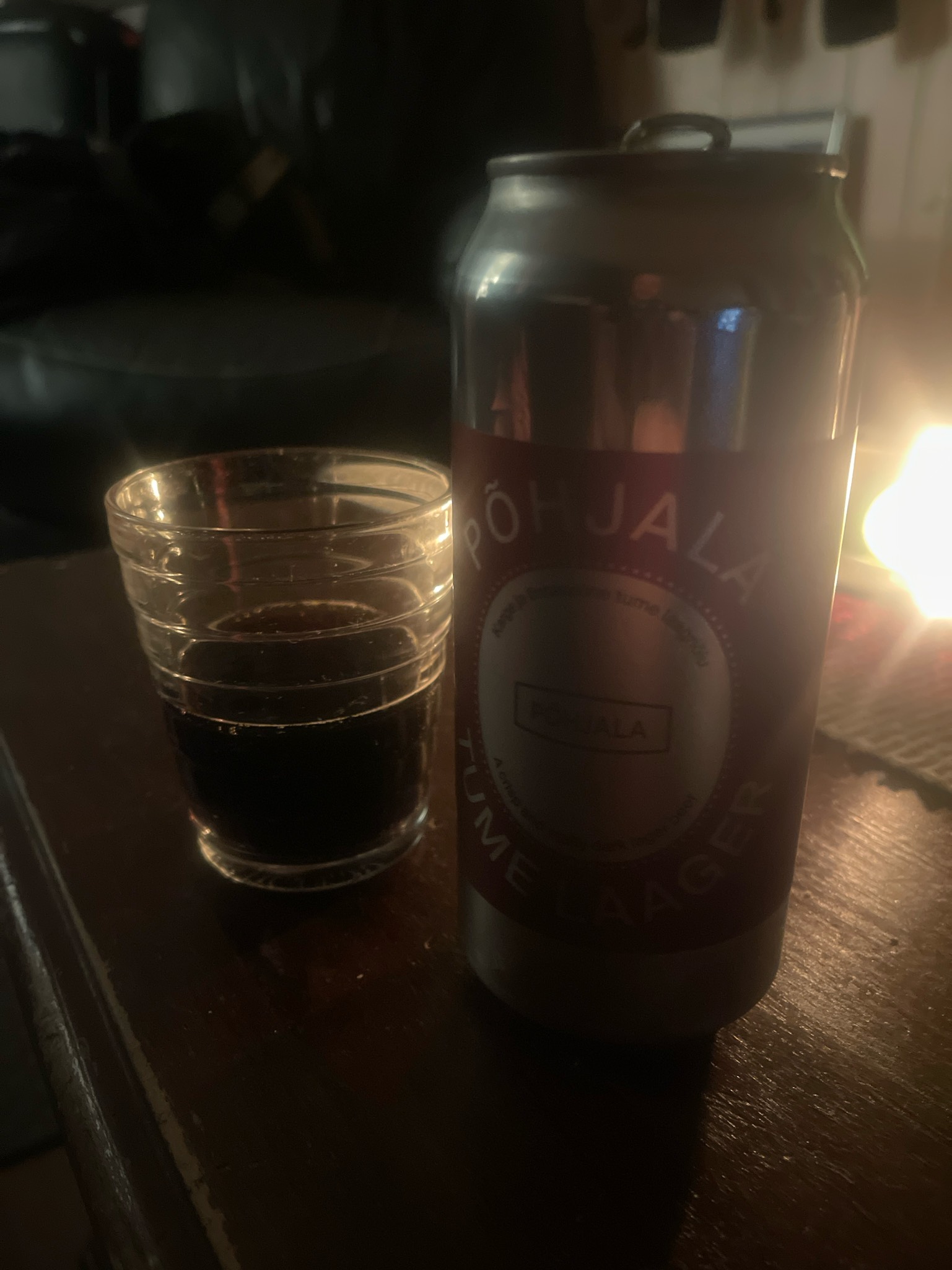 Tume Laager, Estonia