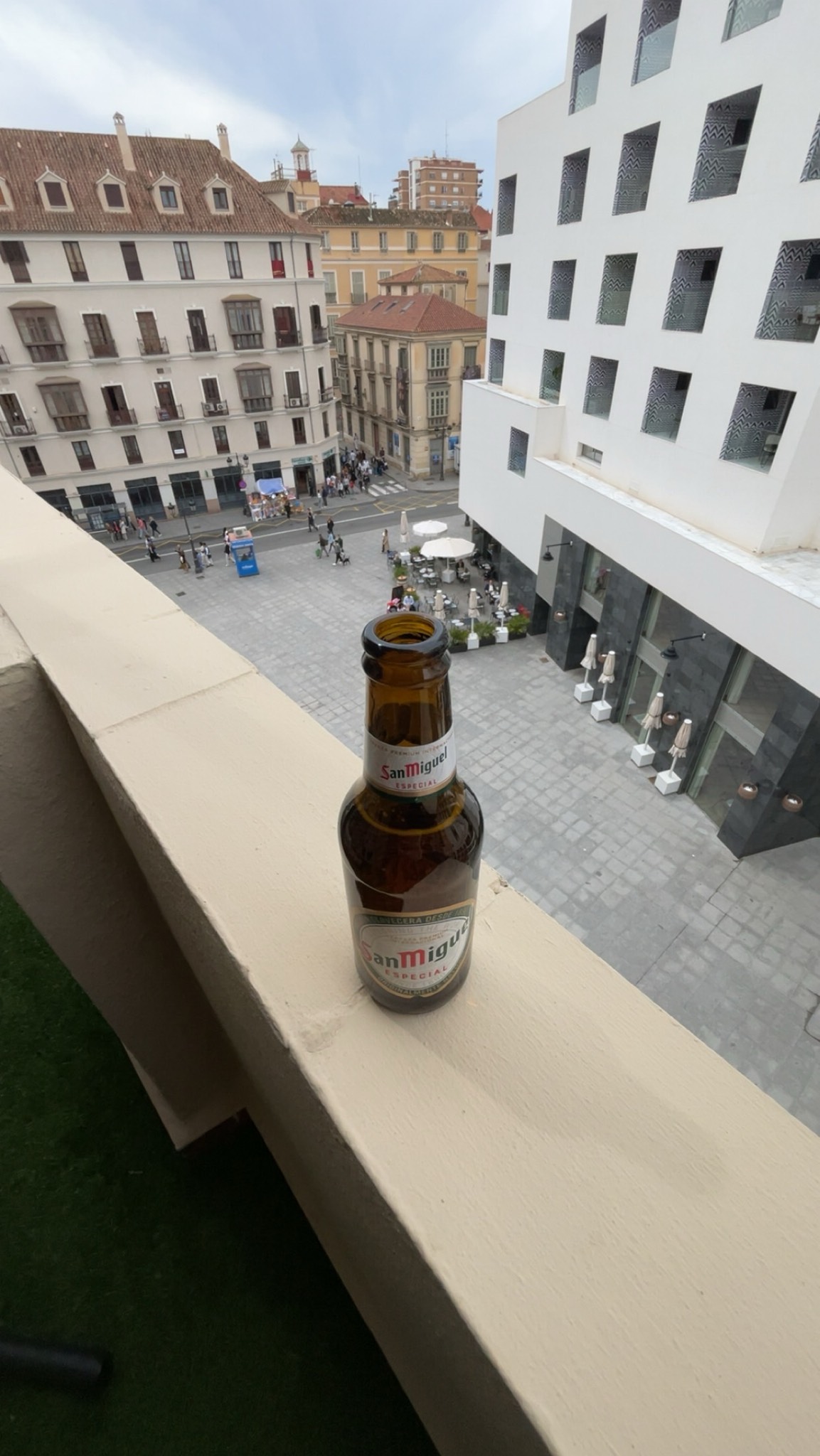 San Miguel Especial, San Miguel Spain (Grupo Mahou-San Miguel)