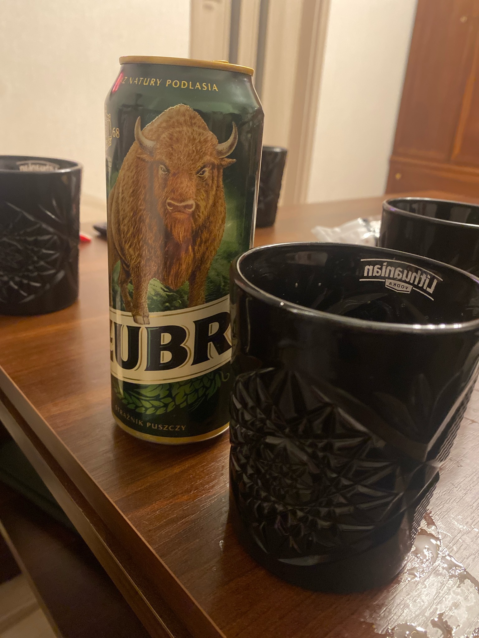 Zubr / Żubr, Kompania Piwowarska (Asahi Breweries)