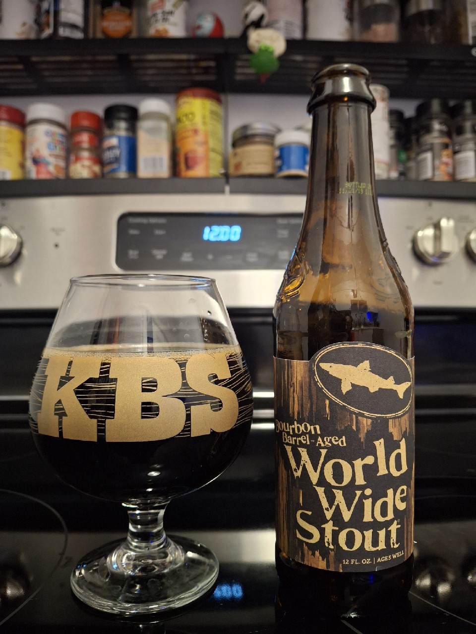 Bourbon Barrel Aged World Wide Stout, Dogfish Head Craft Brewery