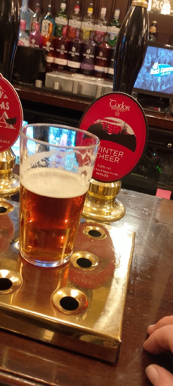 Winter Cheer, Tudor Brewery