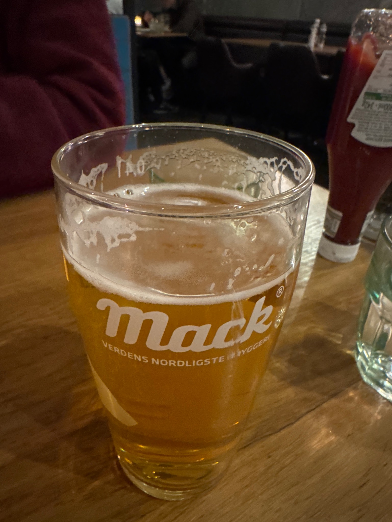 Isbjørn, Macks Ølbryggeri