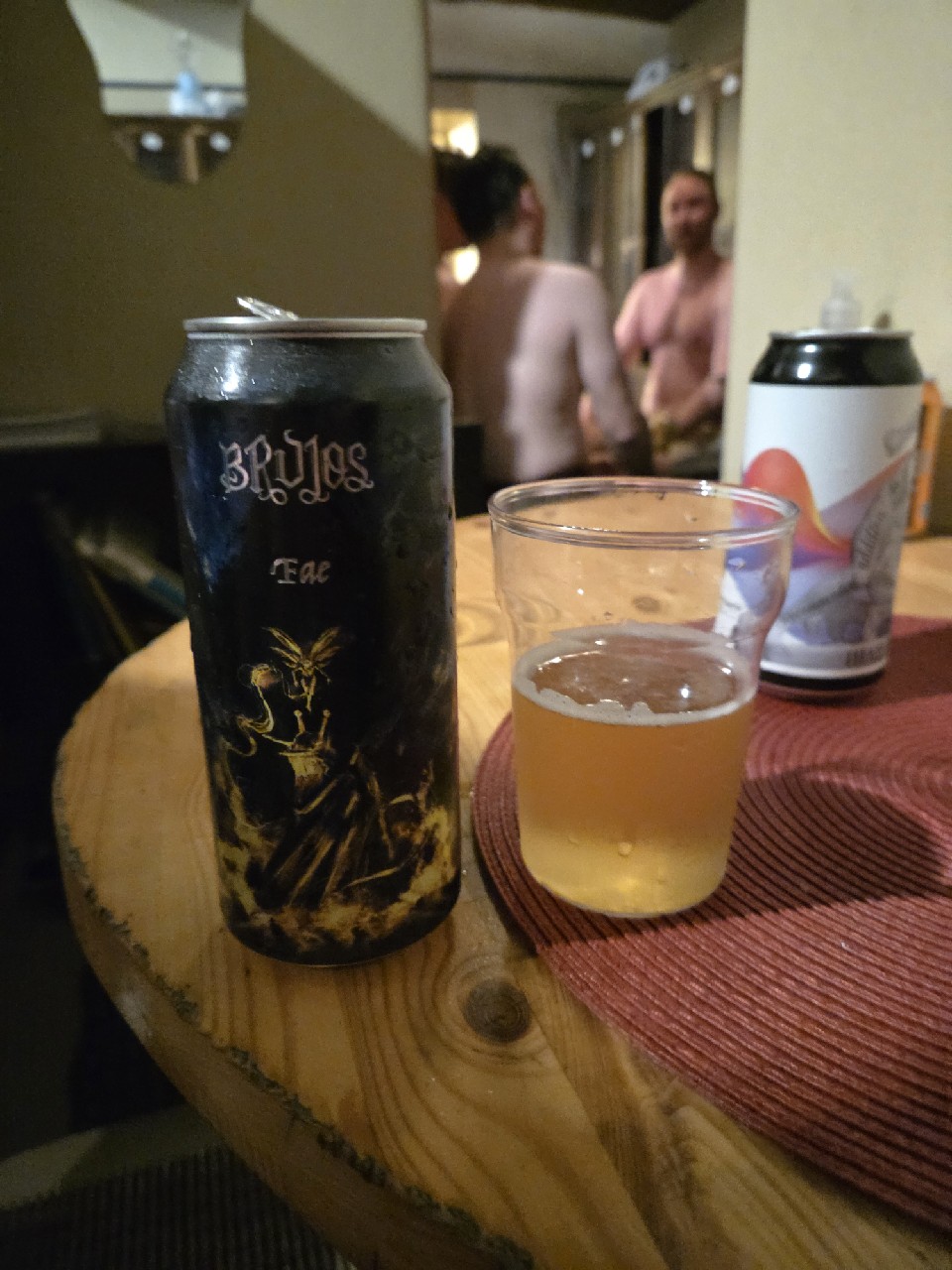 Fae, Brujos Brewing