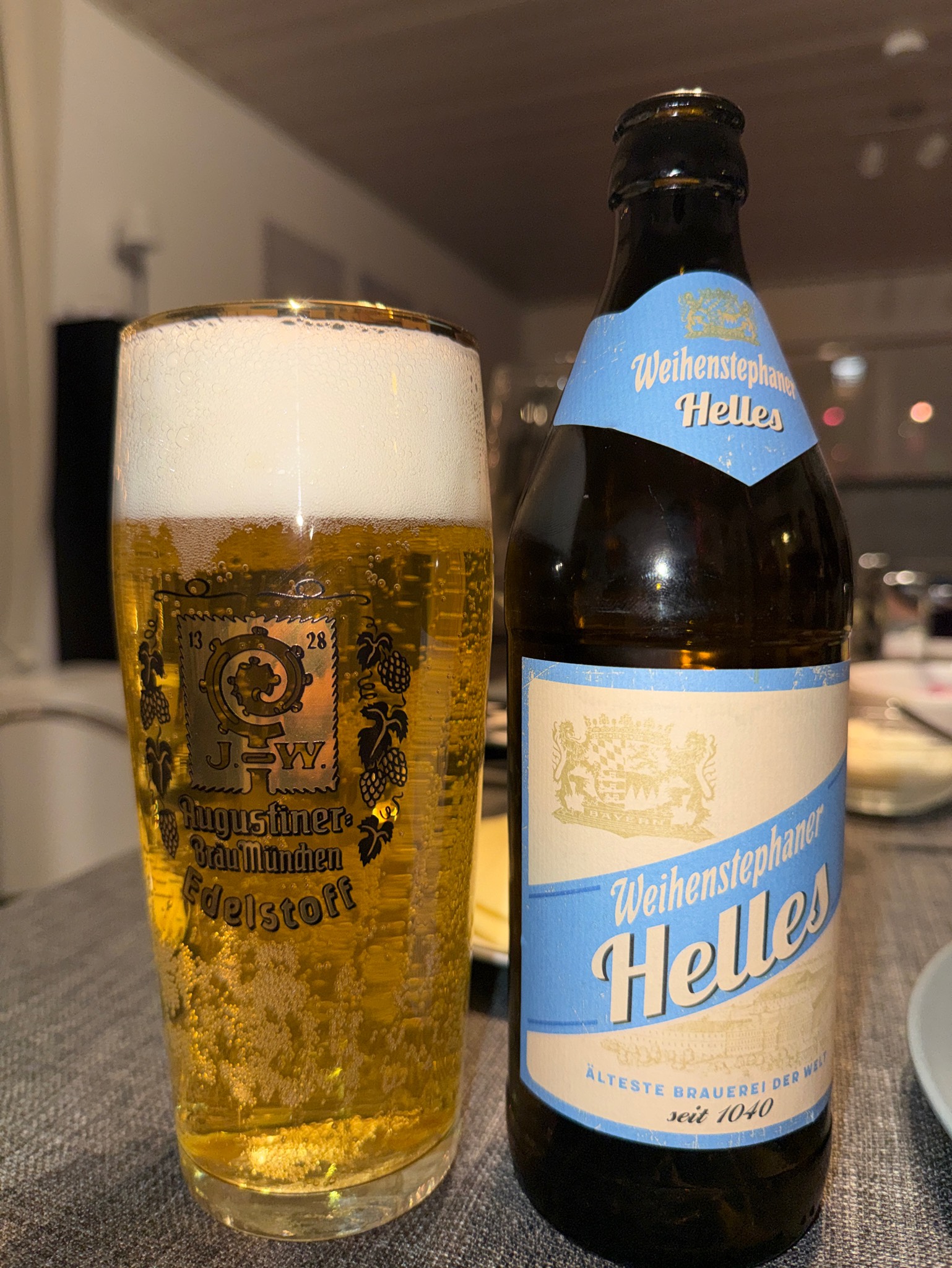 Weihenstephaner Helles, Bayerische Staatsbrauerei Weihenstephan
