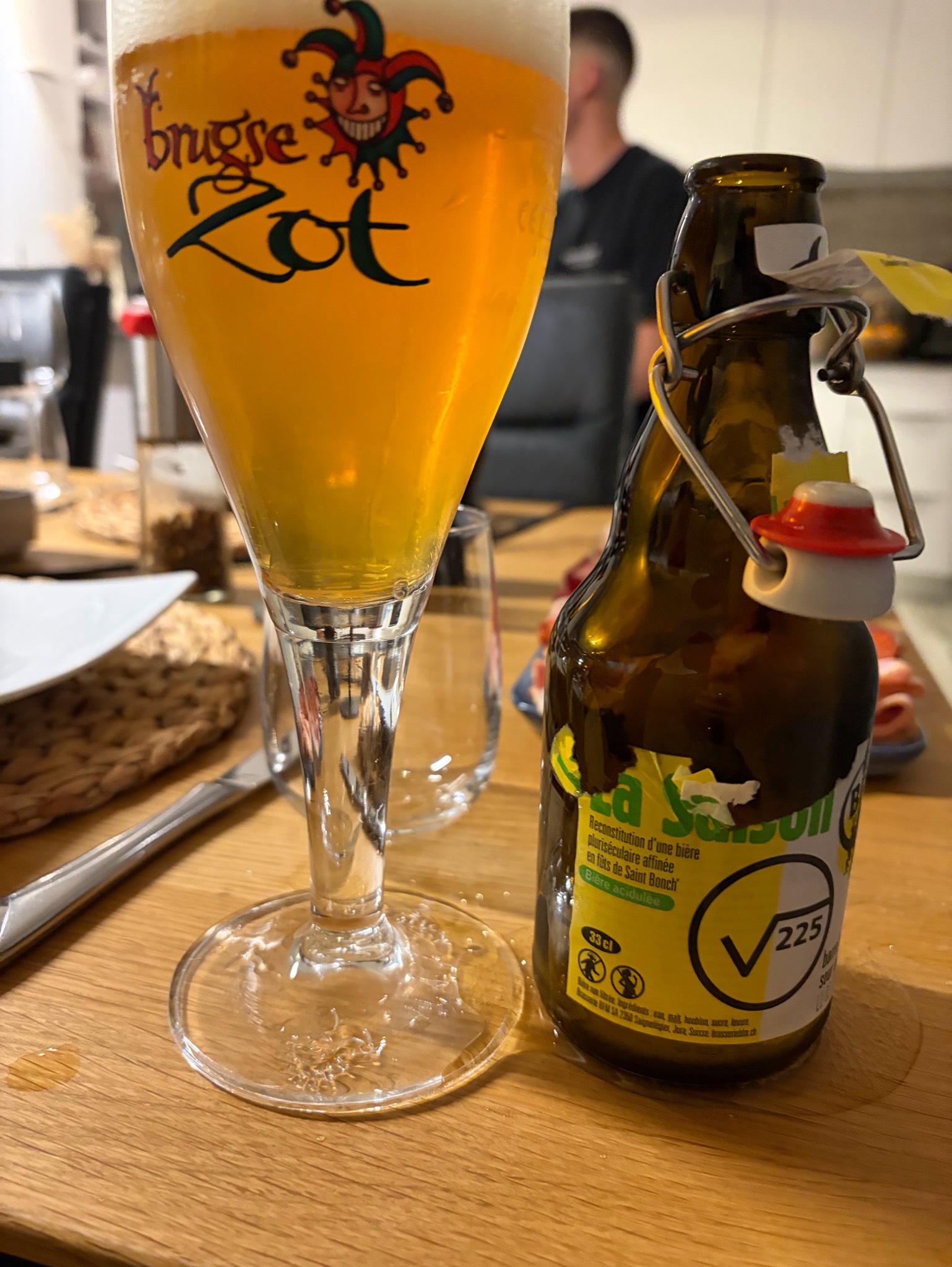 √225 Saison, BFM (Brasserie des Franches-Montagnes)