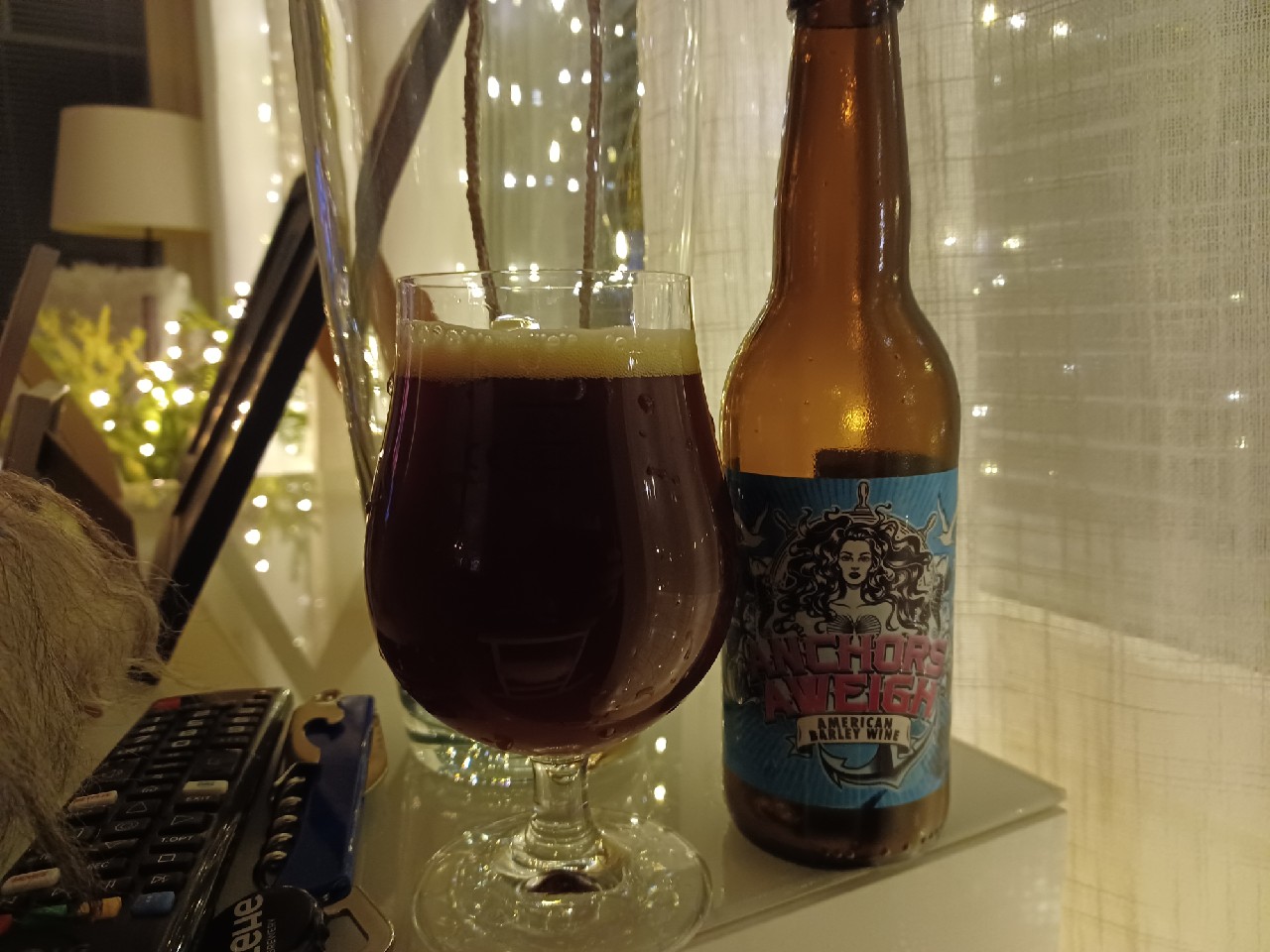 Anchors Aweigh, Lehe Pruulikoda