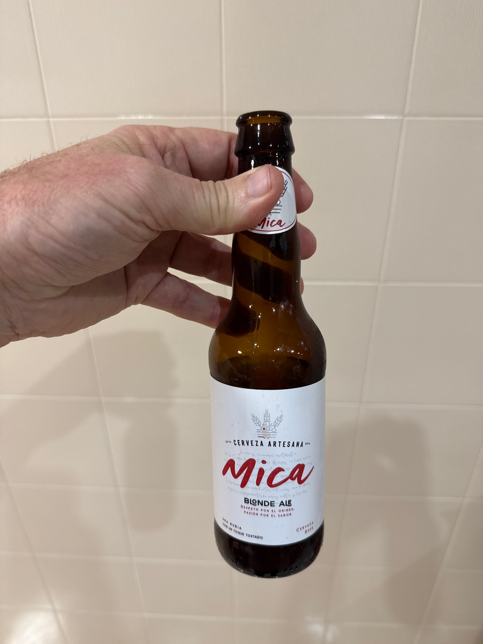 Mica Oro Ale Premium, Spain