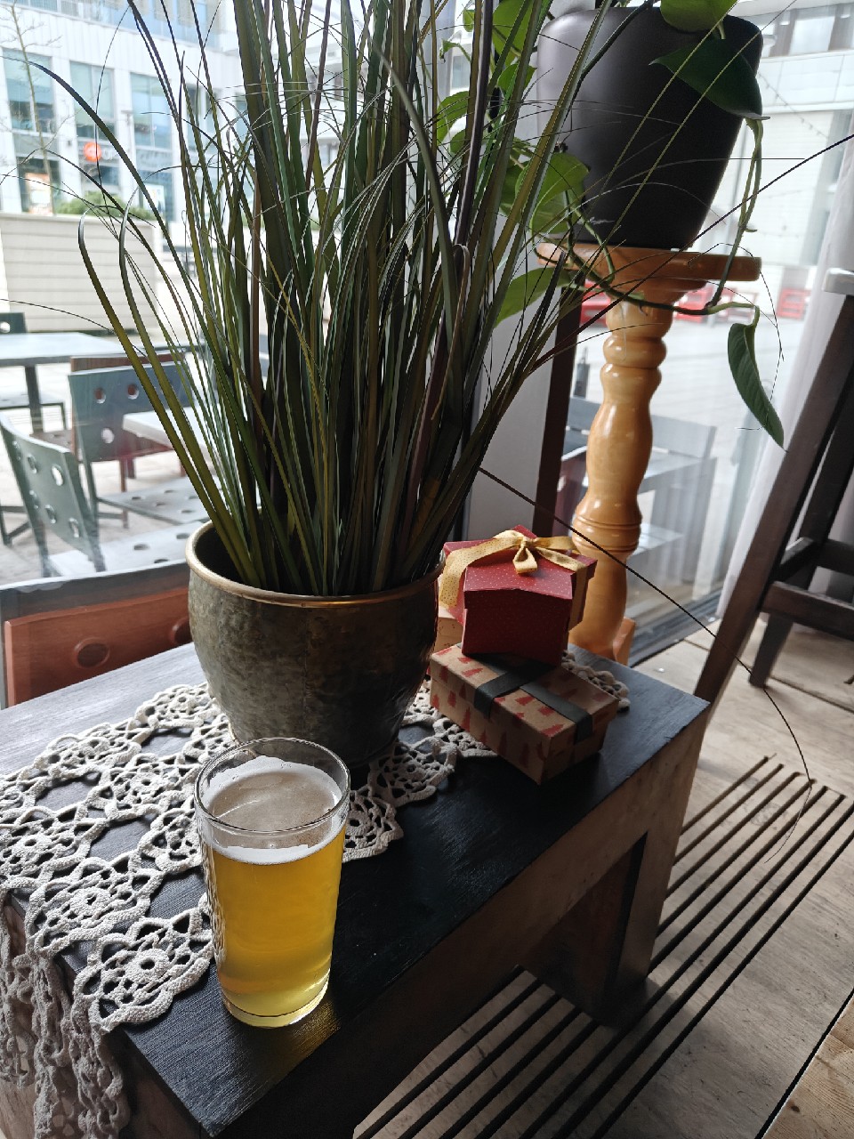 henkilökuljetin, Brew-Pub Gallows Bird