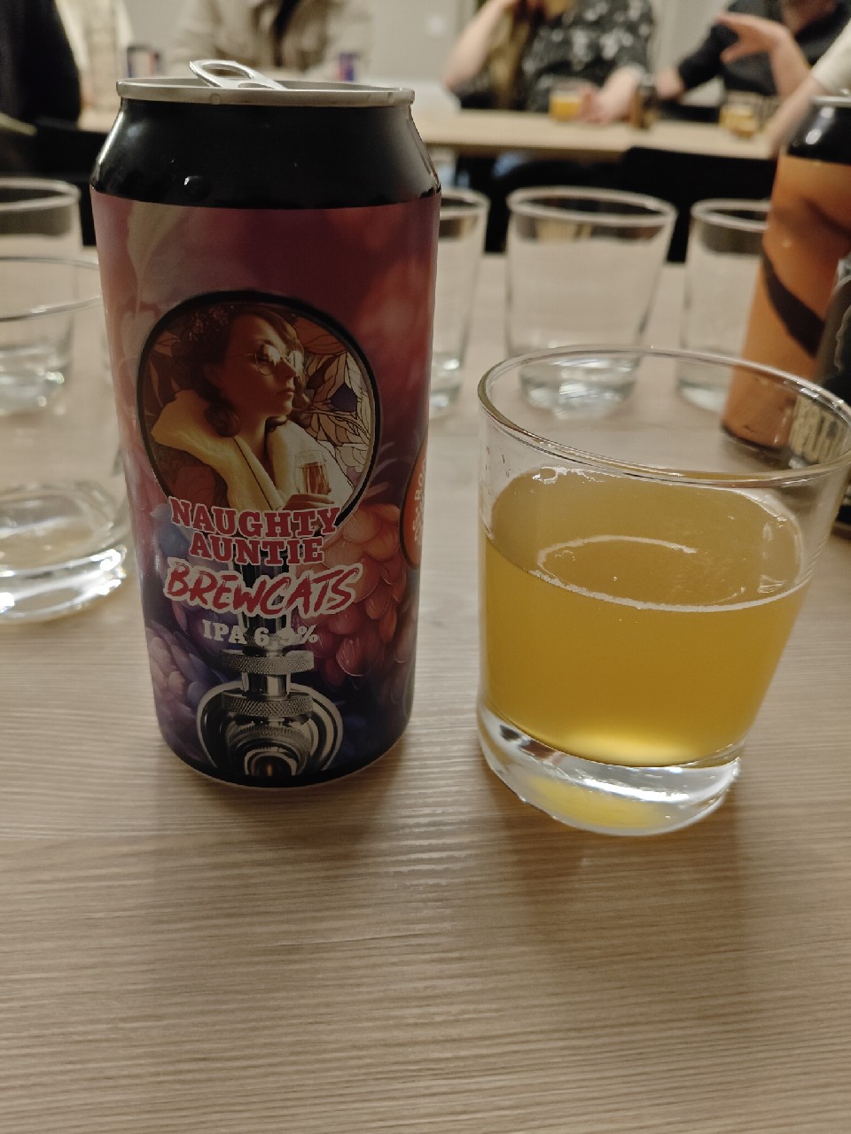 Naughty Auntie, Brewcats - Sideshow Brewery