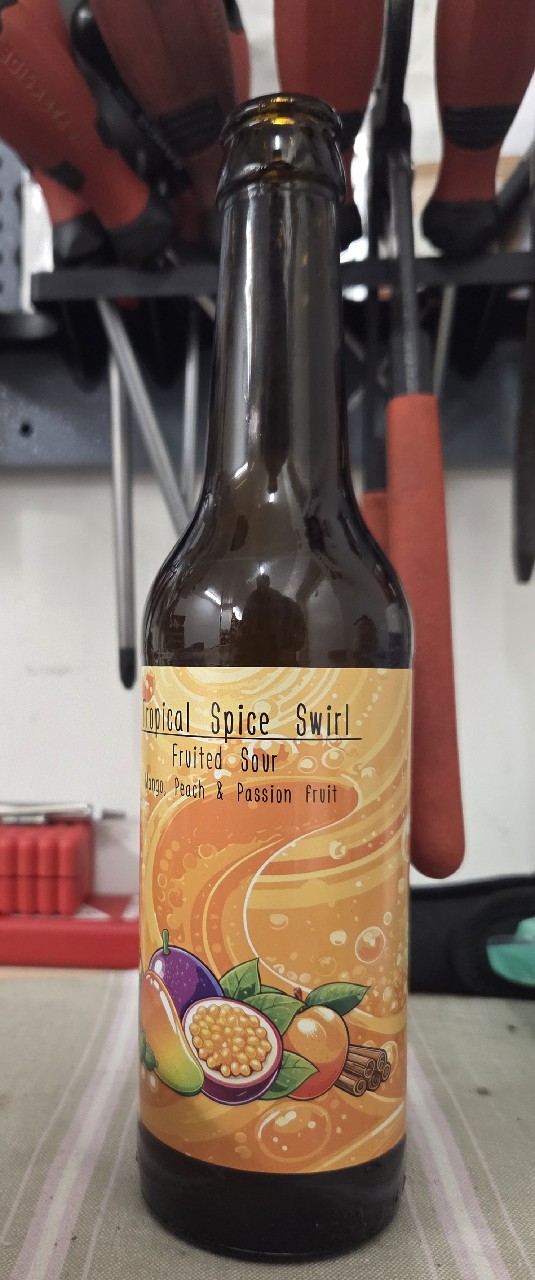 Tropical Spice Swirl, Hoppy Traveler