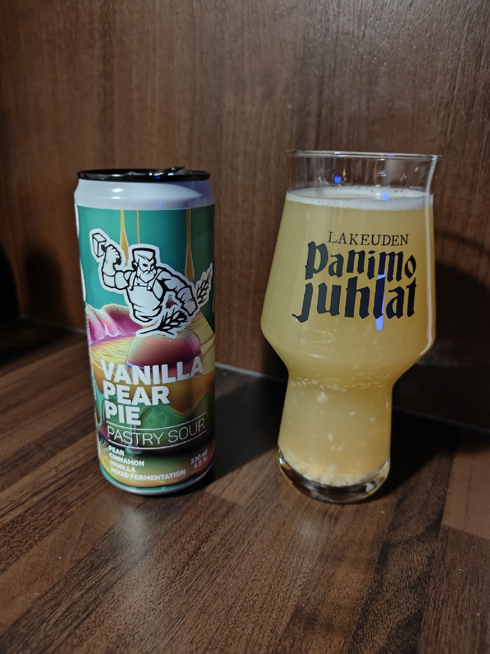 Vanilla Pear Pie, Finland