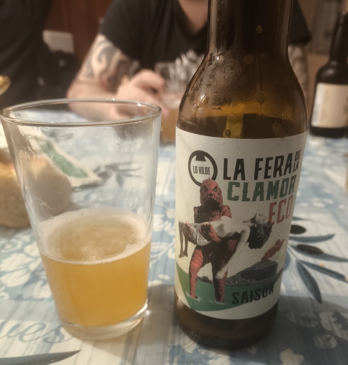 La Fera de la Clamor, Lo Vilot