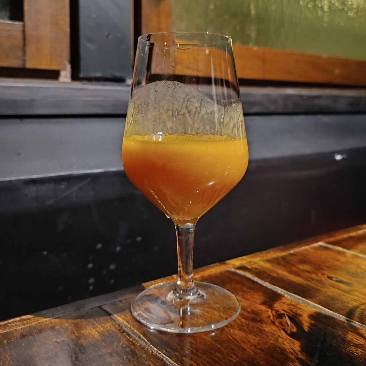 Freshly Squeezed: Mango Peach Passion-Fruit Vanilla, Finland