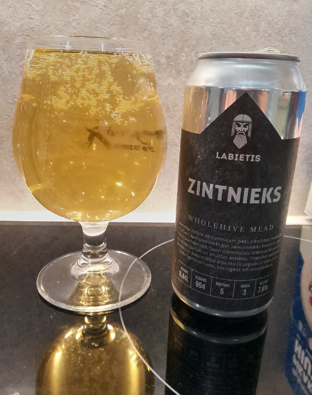 Zintnieks, Labietis
