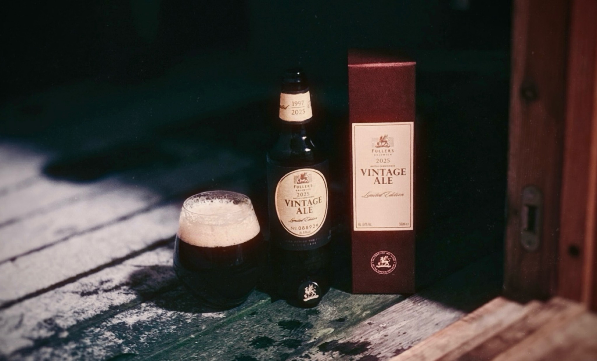 Vintage Ale (2025), Fuller's Griffin Brewery (Asahi Breweries)