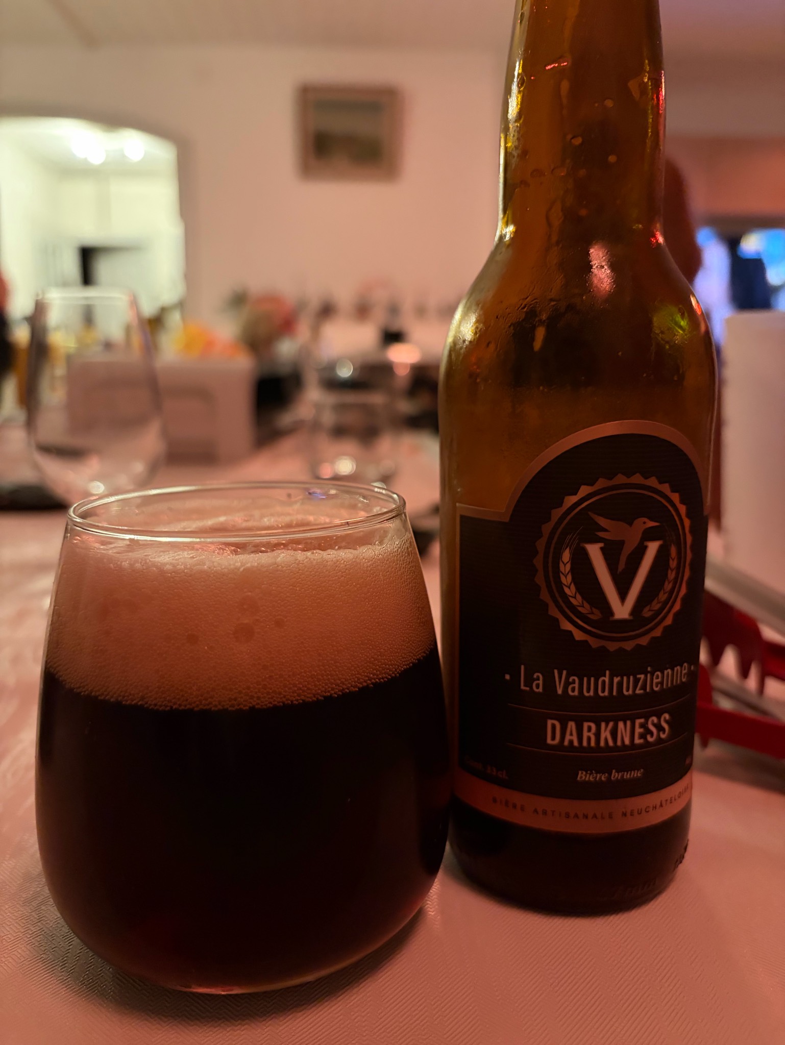 Darkness, la vaudruzienne