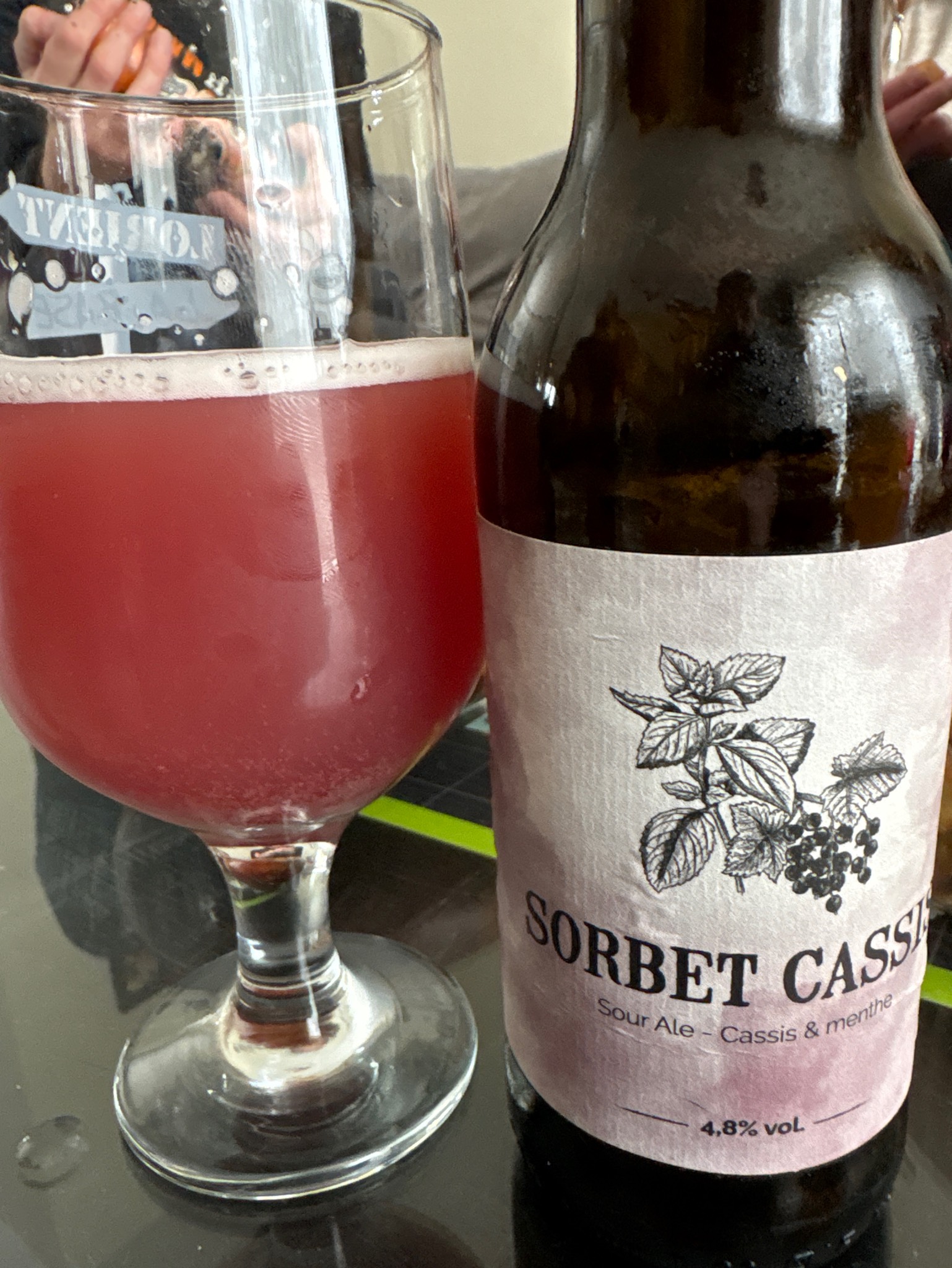 Sorbet cassis, France